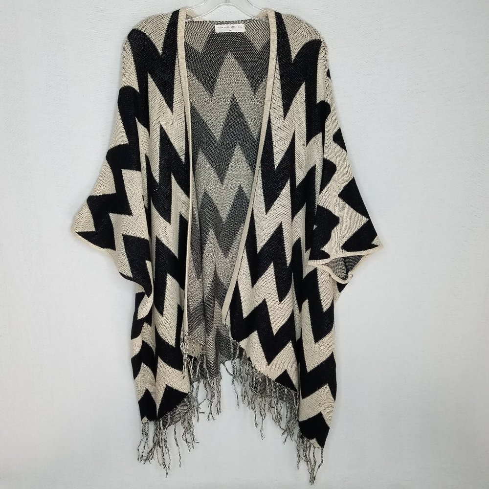 Fashionomics Shawl Poncho Wrap‎ Chevron Fringe